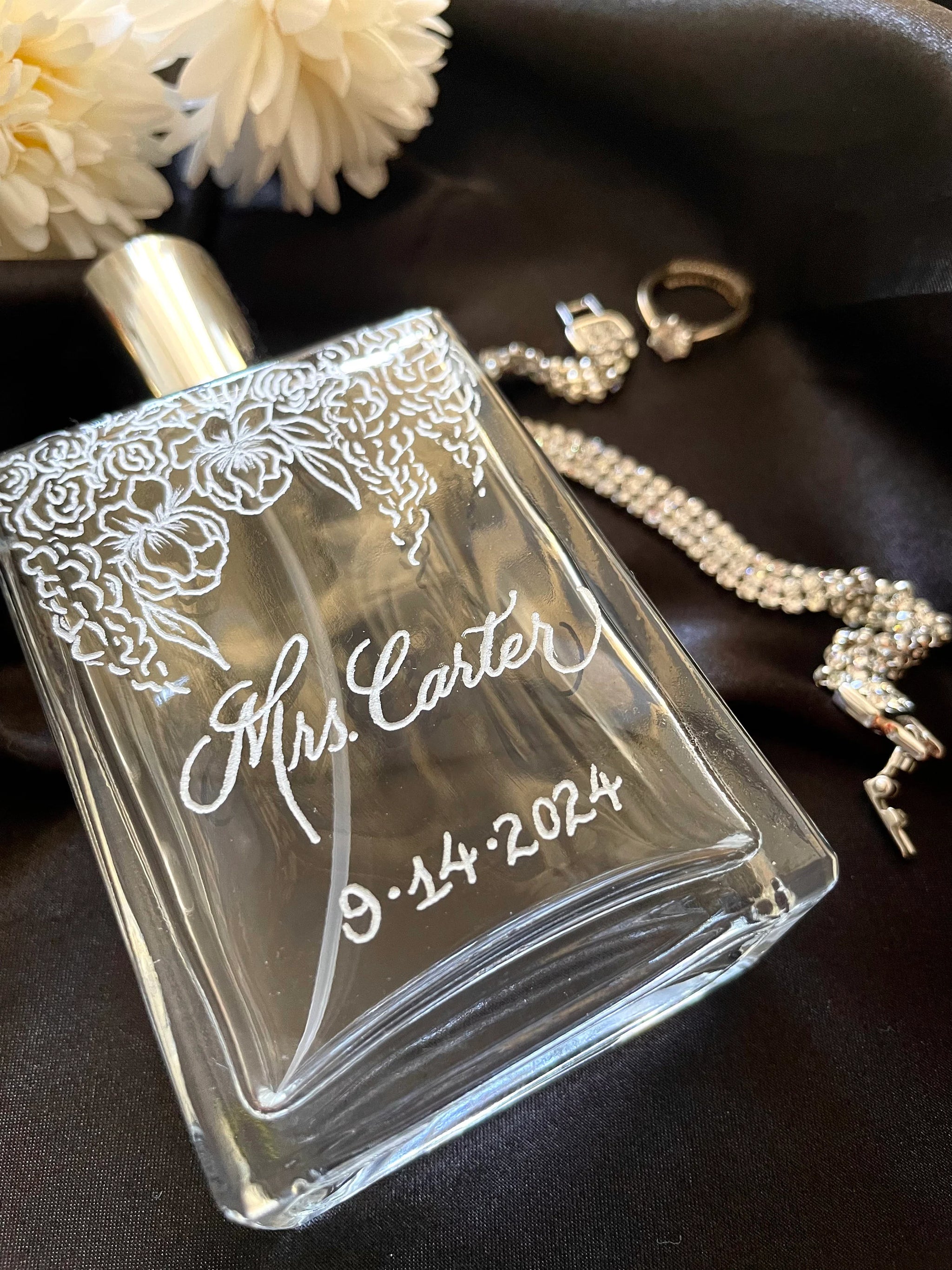 The Ultimate Nashville Bachelorette Party Experience: Custom Wedding Day Perfume with Story Fragrance Library